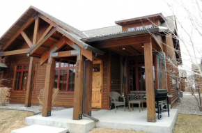 This Townhouse In Legends On Bridger Creek Development Is Beautifully Finished